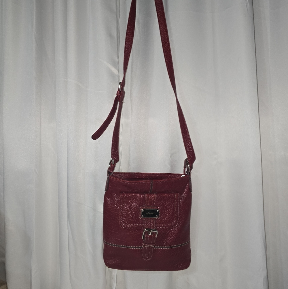 NINE WEST RED LEATHER CROSSBODY BAG